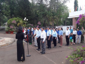 Văn phòng Hội đồng nhân dân – Ủy ban nhân dân huyện tưởng niệm  nguyên Thủ tướng Chính phủ Phan Văn Khải