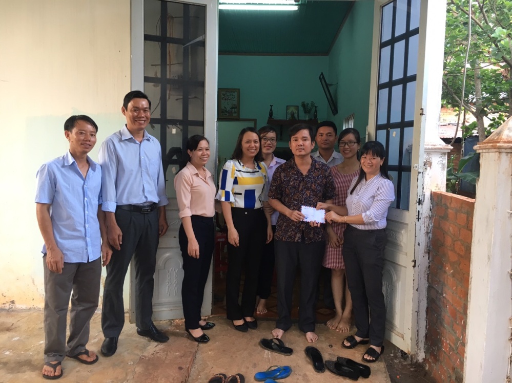 Các cấp công đoàn huyện Lộc Ninh hướng tới Chủ đề “Mỗi Công đoàn cơ sở-Một lợi ích đoàn viên”