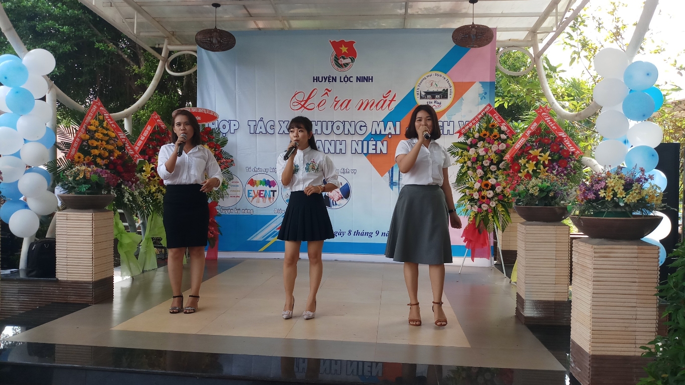 Van nghe chao mung 2