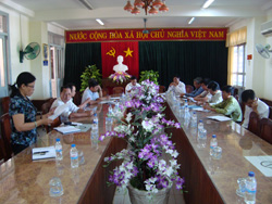 Chủ tịch UBND huyện chủ trì họp giải quyết việc thực hiện các kết luận thanh tra kéo dài.